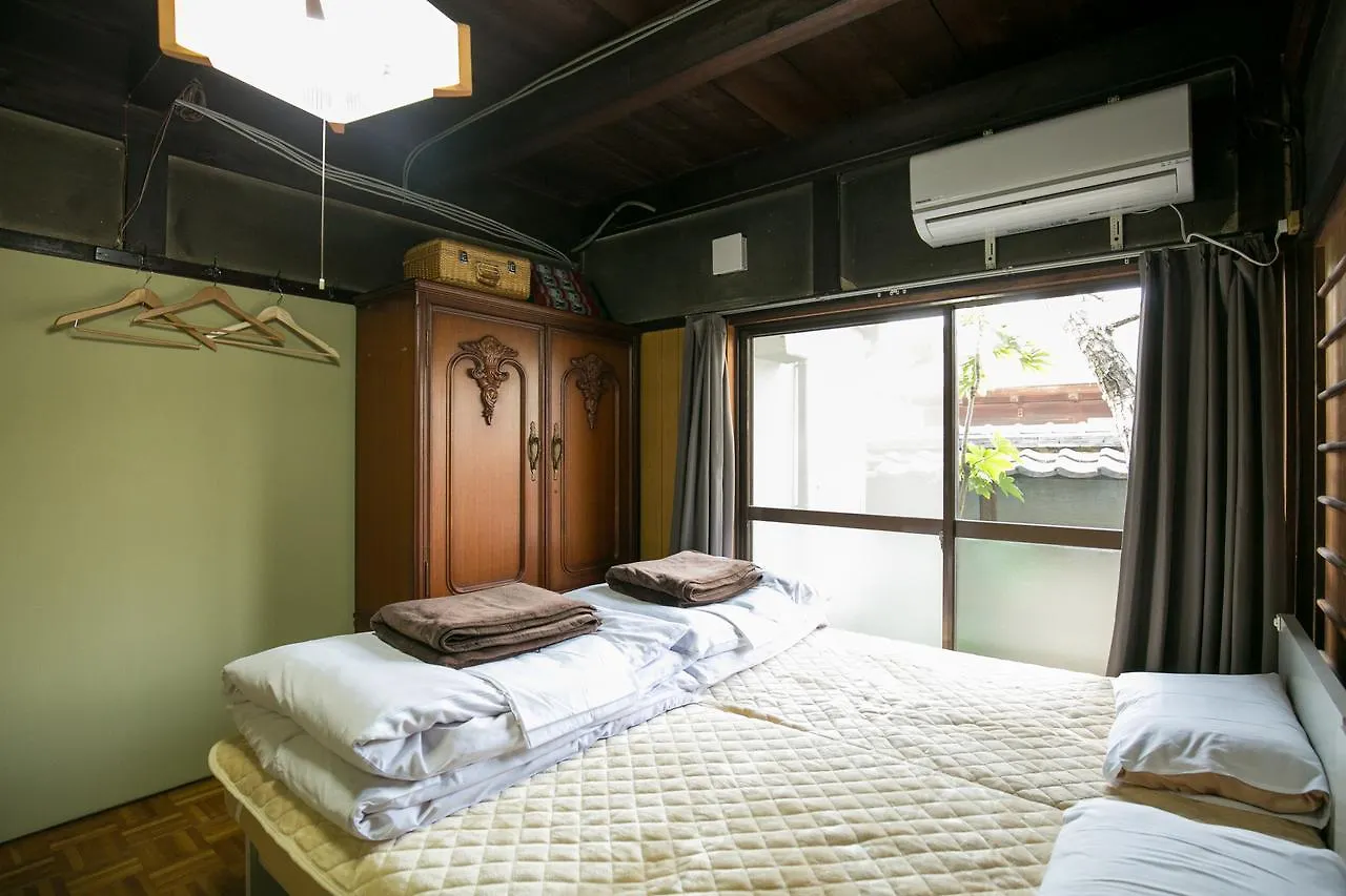 Hostel Takematsutei Guest House Kansai Airport Oszaka